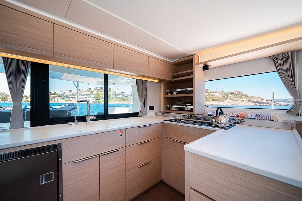 Lagoon 43 galley