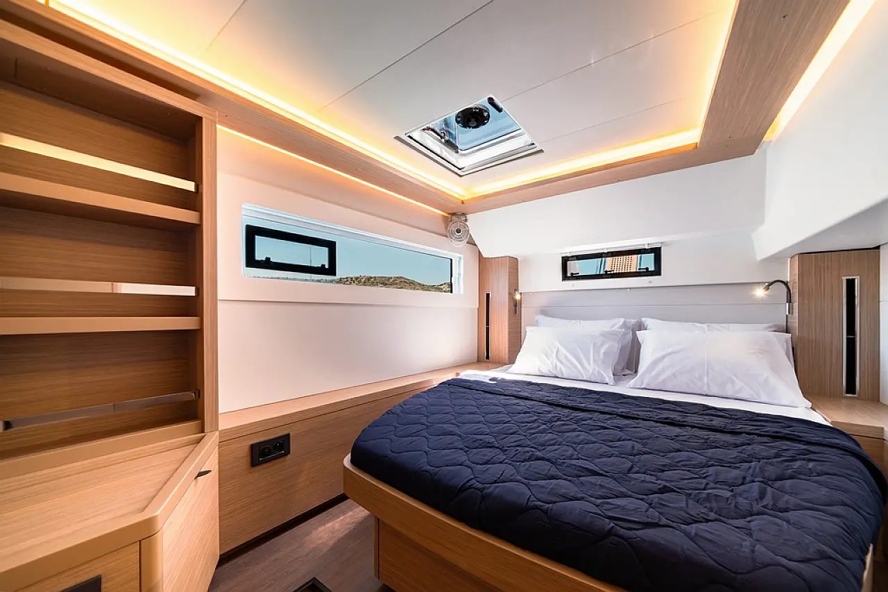 Lagoon 43 cabin