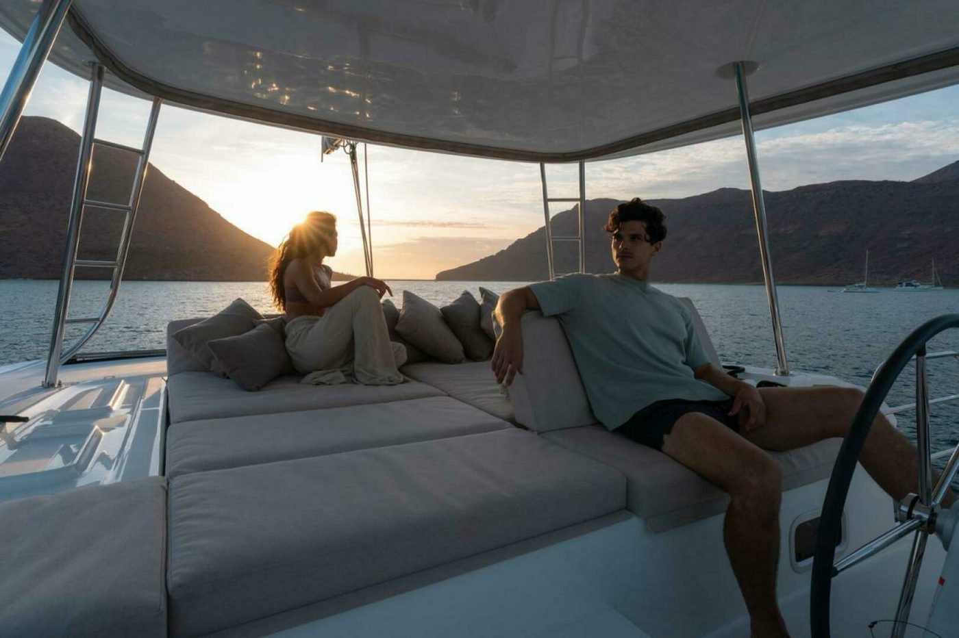 Lagoon 46 flybridge deck