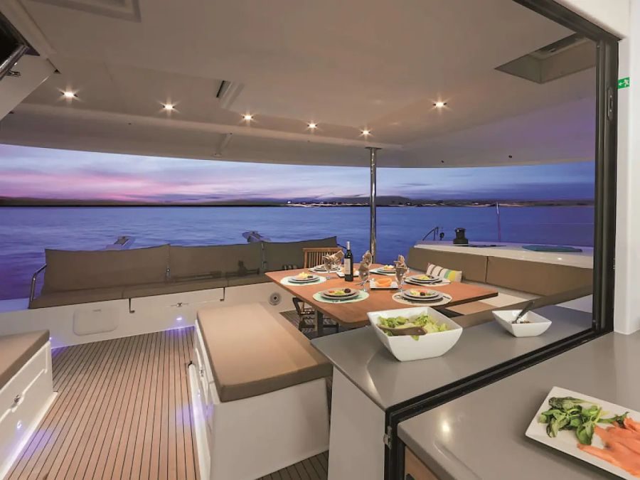 Saba 50 al-fresco dining